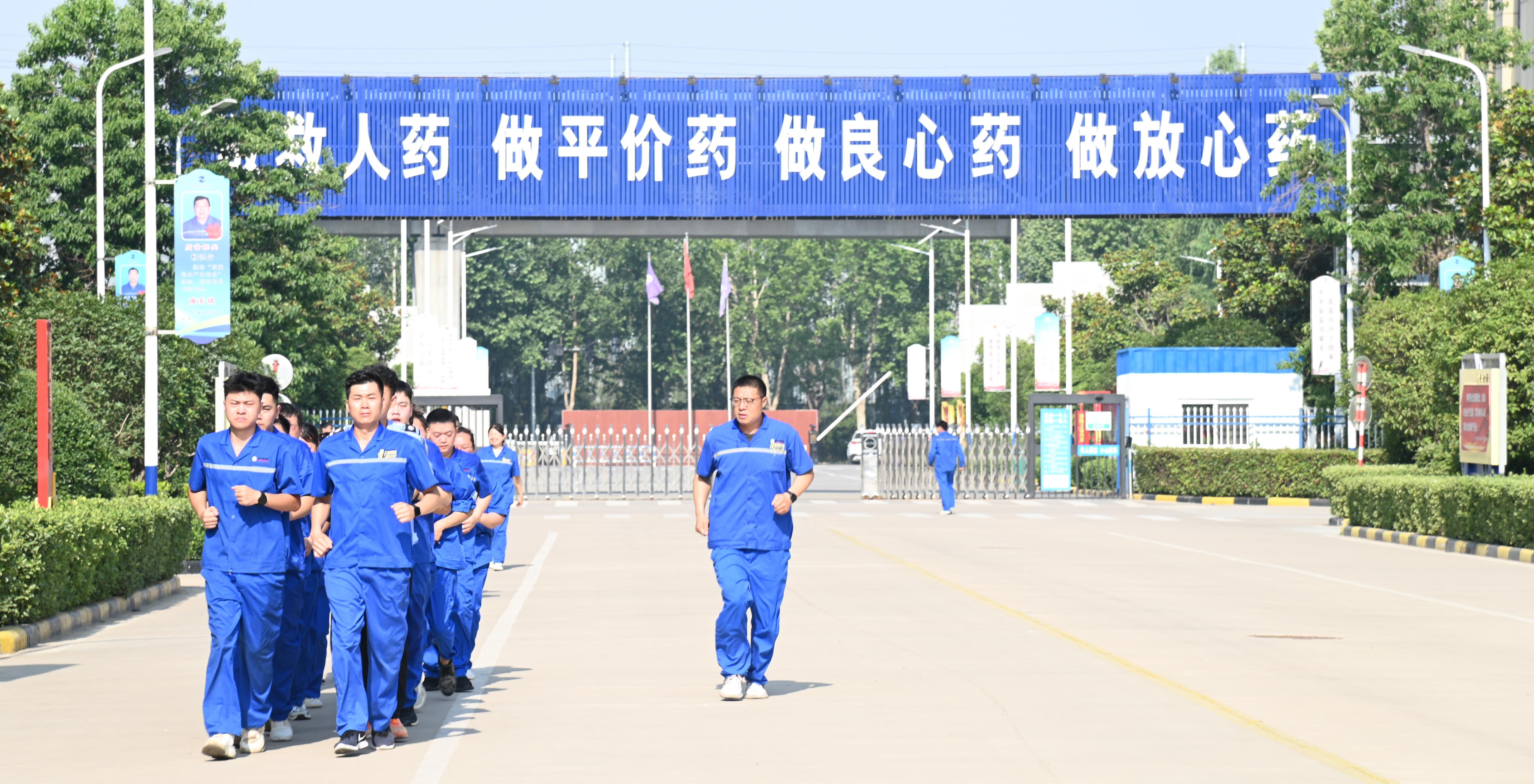 1747789663498253.jpg 3.jpg